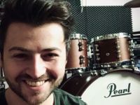 Peter Hurt, Schlagzeug